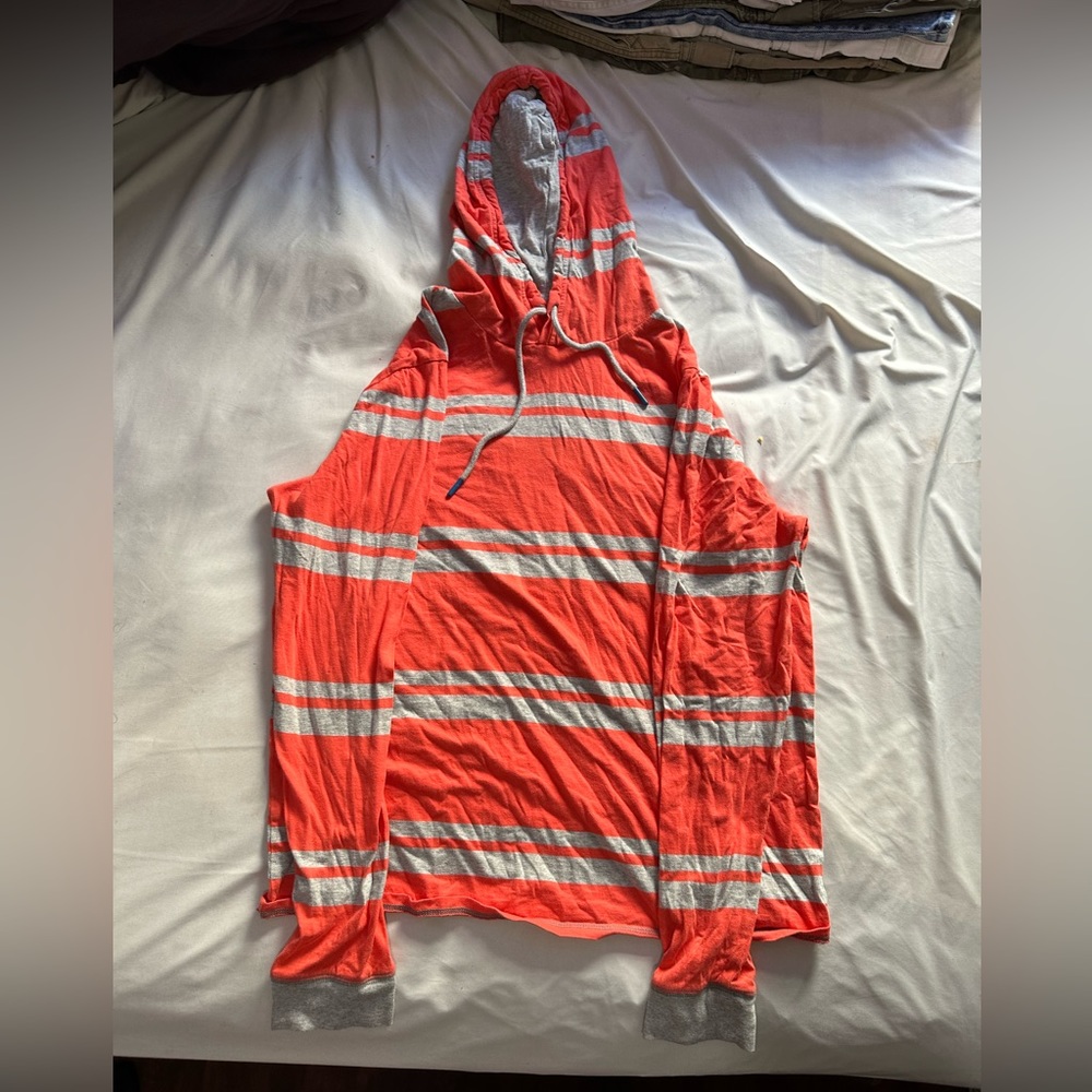 Light weight hoodie